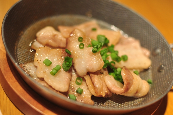 イベリコ豚カルビ鉄板焼き